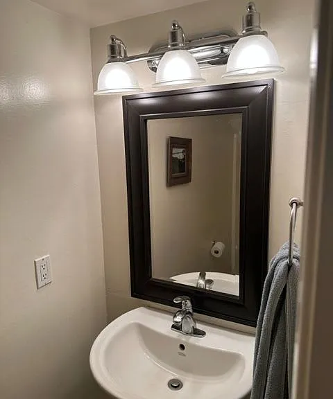 101 Redding Rd #B4 — Photo 17