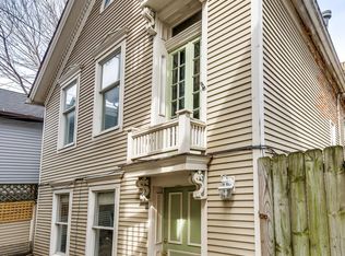 236 W Willow St #CH, Chicago, IL 60614