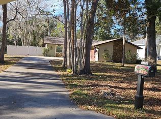 4876 S Driftwood Way, Homosassa, FL 34448