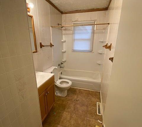 4th image of 2653 Twinbrooke Ln
