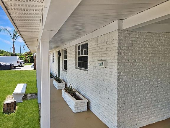 4th image of 430 SANTIAGO AVENUE