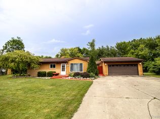 5369 Devon Ct, Flint, MI 48532