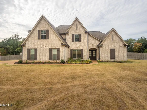 12719 Pebble Ridge Dr, Byhalia, MS 38611