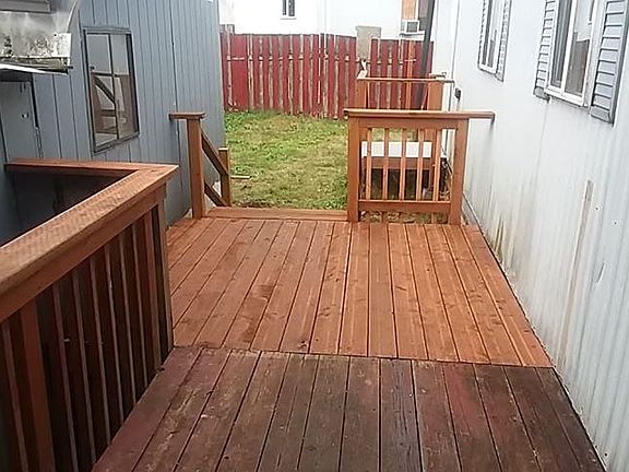 Deck, storage shed, rear yard