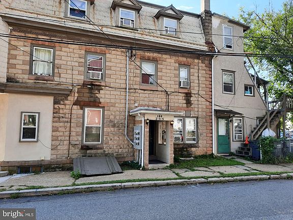 4th image of 198 Franklin Ave