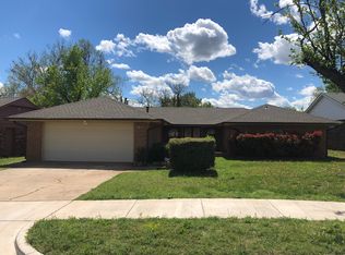 11213 Stratford Dr, Oklahoma City, OK 73120