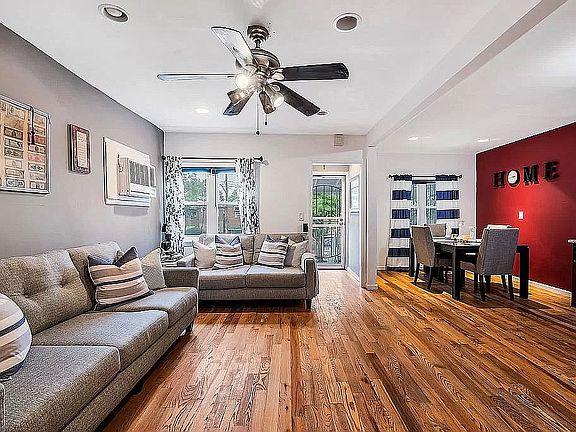 3rd image of 4135 Ely Ave