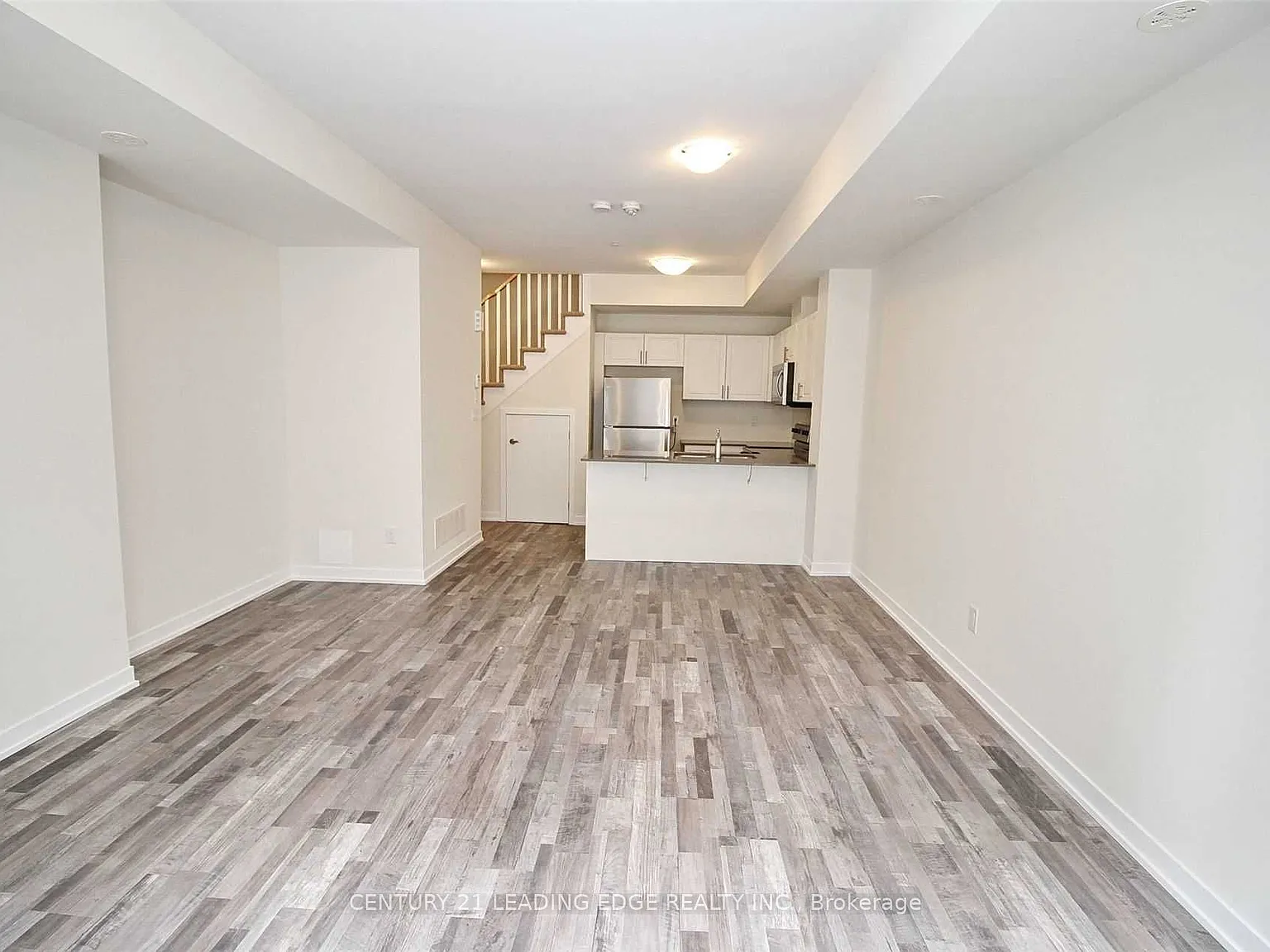 2 bed, $2,800 — Photo 3