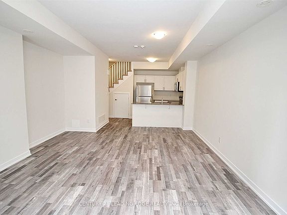 3rd image of 1460 Whites Rd N #117