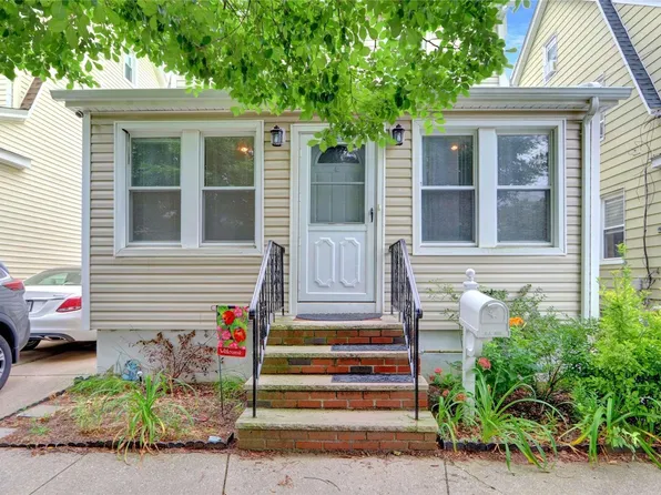 89-10 250th Street, Bellerose, NY 11426