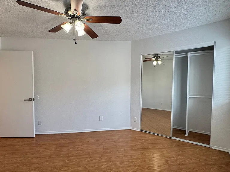 5050 Klump Ave — Photo 20