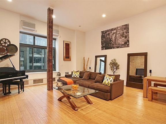 3rd image of 372 5th Ave APT 3L