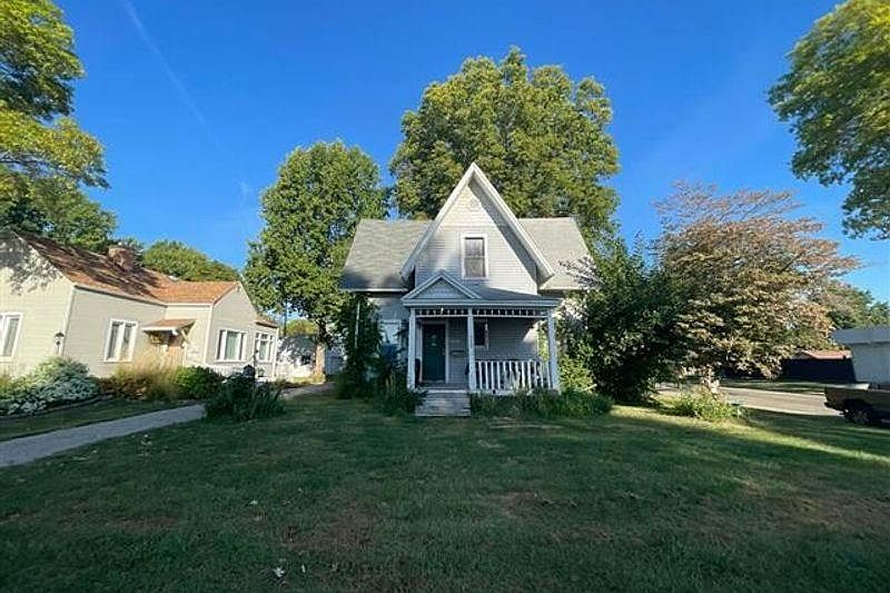1st image of 533 N Logan St