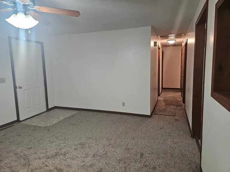 409 S Concordia Ave — Photo 5