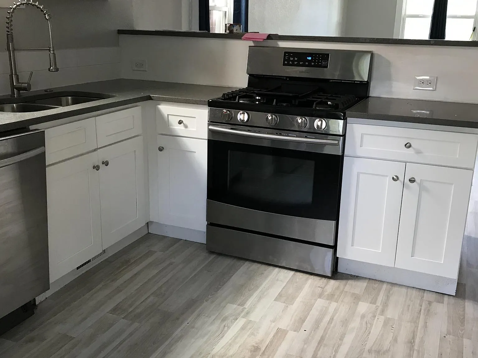 3 bed, 1700 sqft, $2,200 — Photo 3