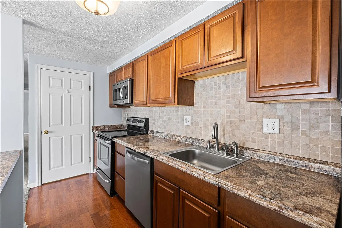 79 Sweetfern Court - 1 — Photo 3