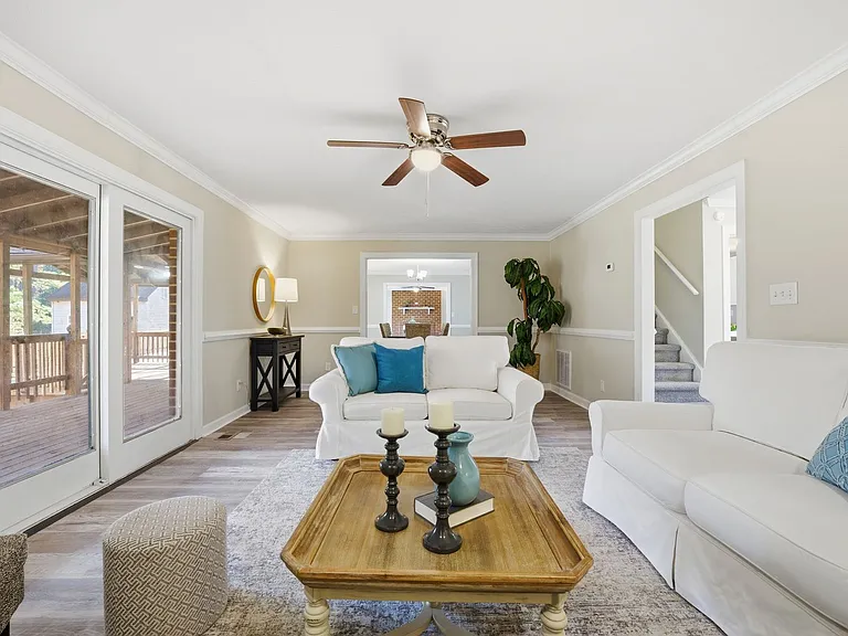 9 Rhodelia Ln — Photo 9
