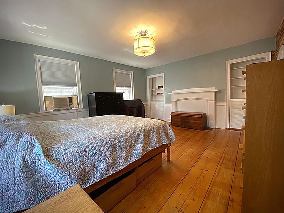 5th image of 29 Middle St #1