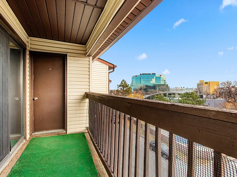33 Green Valley Ct #33 — Photo 18
