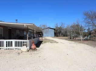 156 County Road 429c, Uvalde, TX 78801