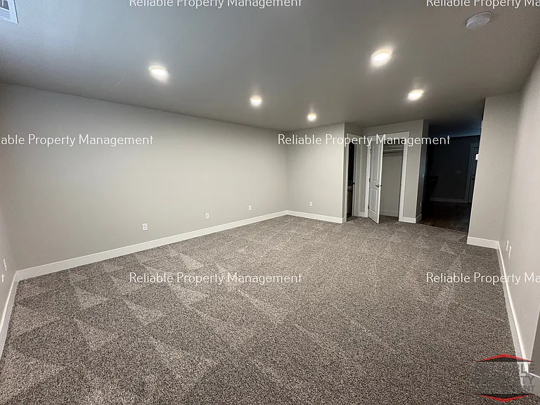 2015 Lawrence Ln #1401 — Photo 7