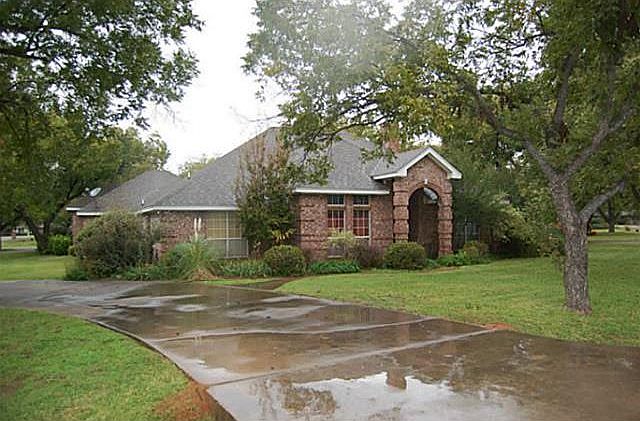 2nd image of 8911 Ellerslie Cir