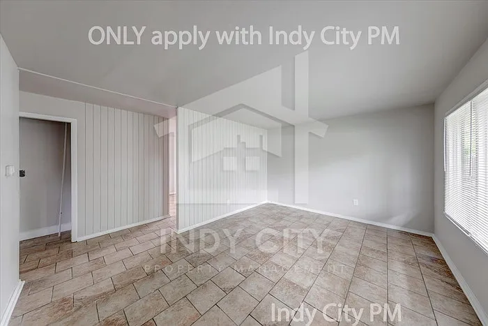 3232 Normandy Rd — Photo 4