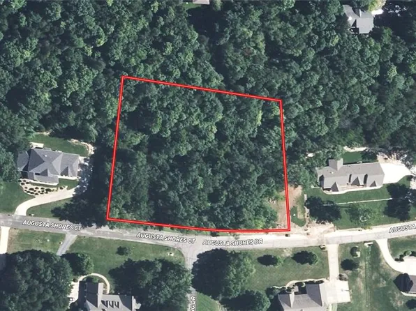 4501 Augusta Shores Ct, Augusta, MO 63332