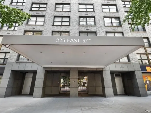 225 E 57th Street #20E, New York (Manhattan), NY 10022