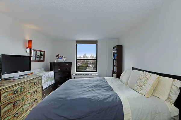 Rented by Citi Habitats | media 23