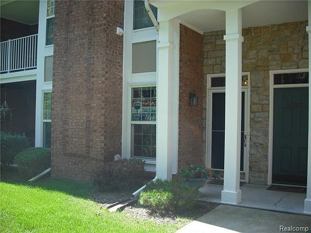 1st image of 56296 Troon Dr N