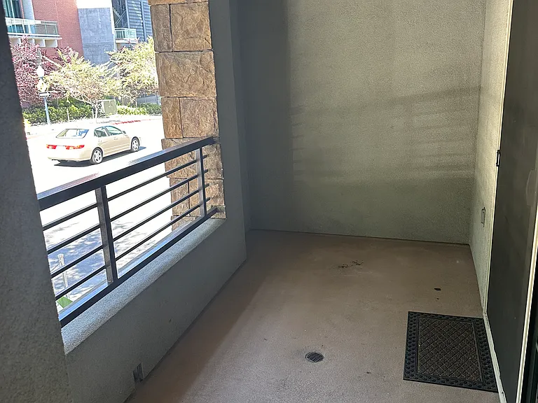 1465 C St #3206 — Photo 19