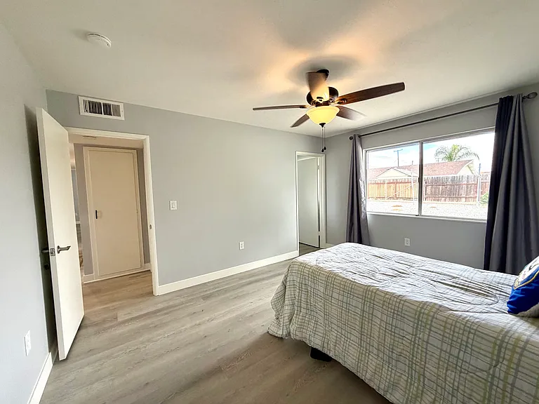 26090 Portrush Dr — Photo 41