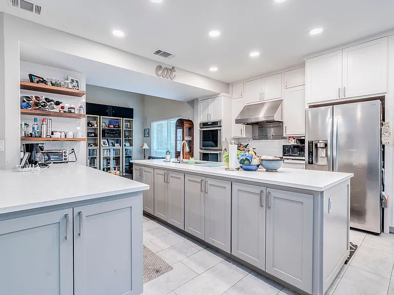 10803 Sans Souci Pl — Photo 4