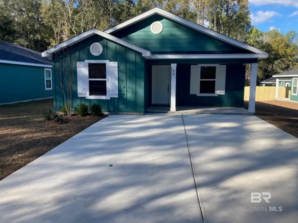 80 Summer Oaks Dr, Daphne, AL 36526
