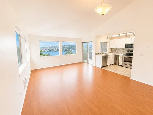 2150 6th Ave N #301 Photo 1
