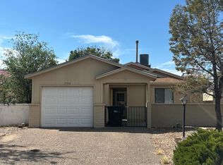 2596 Harvard Dr SE, Rio Rancho, NM 87124