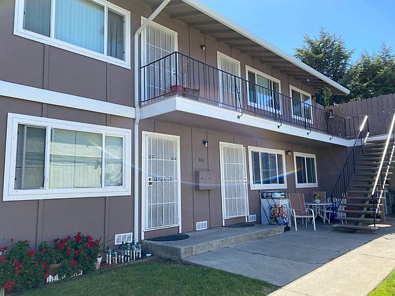 5th image of 1651 Merrill Dr