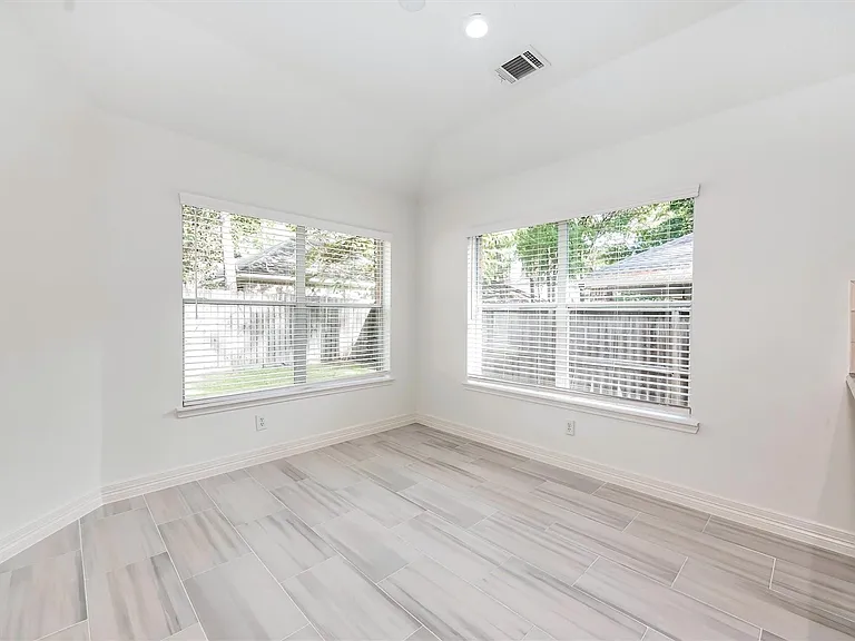 130 W Stockbridge Landing Cir — Photo 14