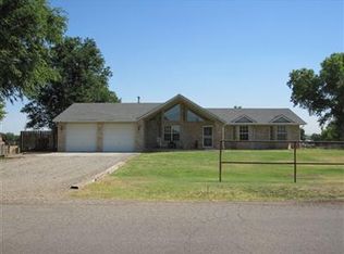 30 Blackberry Ln, Los Lunas, NM 87031