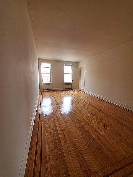 1st image of 111-56 76th Dr #E4