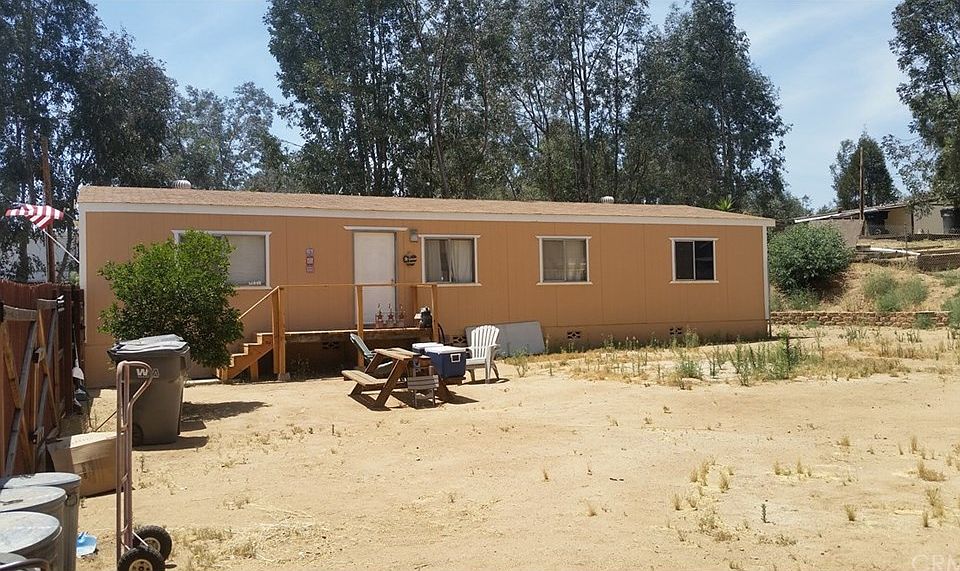 1st image of 18328 Oleander Ave
