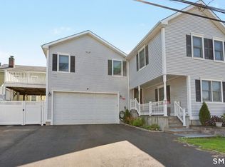 25 Warren Avenue, Fairfield, CT 06825