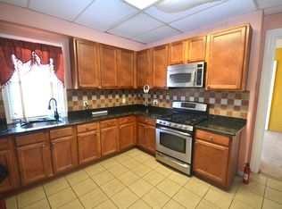 572 E 25th St #Q, Paterson, NJ 07514