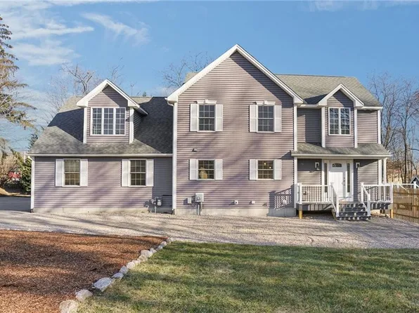 37 Holden St, Coventry, RI 02816