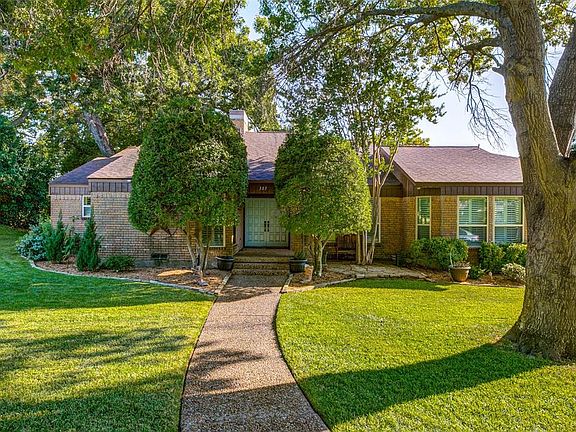 2nd image of 303 Russwood Dr