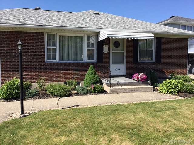 1st image of 1754 Colvin Blvd