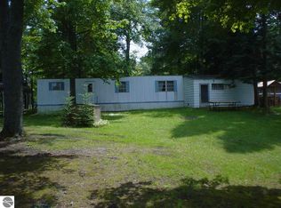 3684 Pineland Point, Gladwin, MI 48624