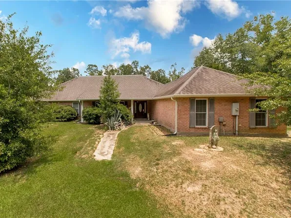 16093 Deblin Sq, Hammond, LA 70403