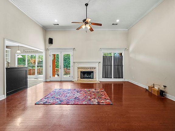 3rd image of 2307 Bridle Ct